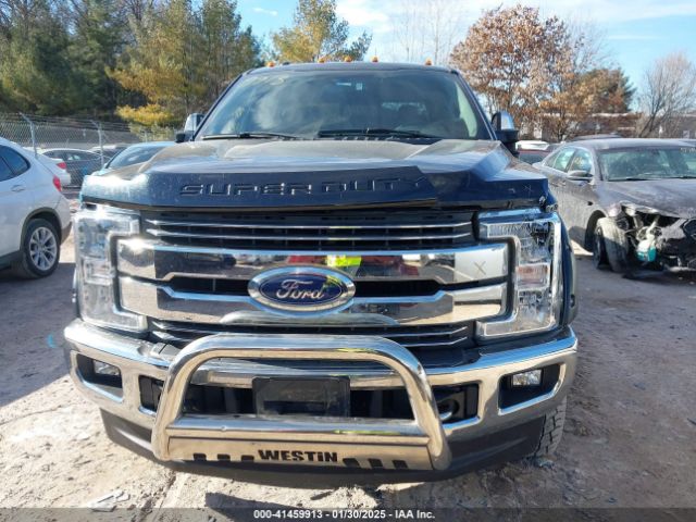 1FT7W2B61JEB27404 Ford F-250 Lariat
