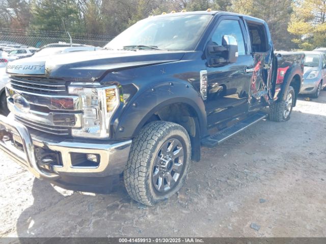 1FT7W2B61JEB27404 Ford F-250 Lariat