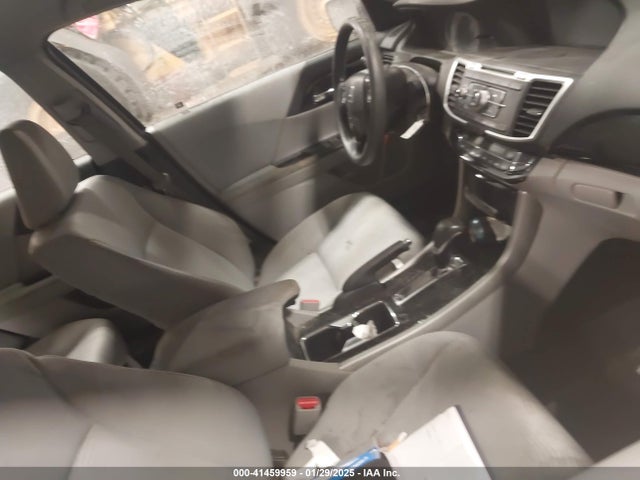 Honda ACCORD LX 2017 1HGCR2F31HA111518 Image 5