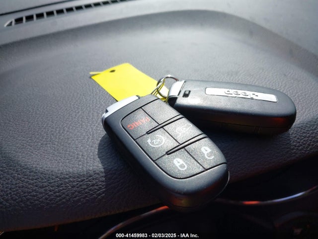 Jeep Grand Cherokee Limited 2015 1C4RJFBMXFC747720 Image 11