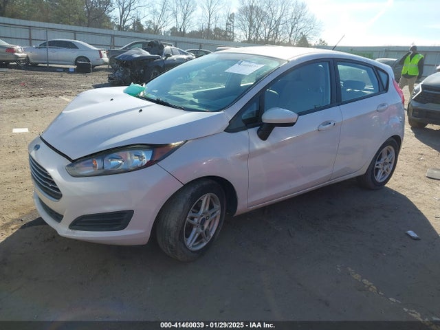 Ford FIESTA SE 2017 3FADP4EJ8HM126207 Image 2