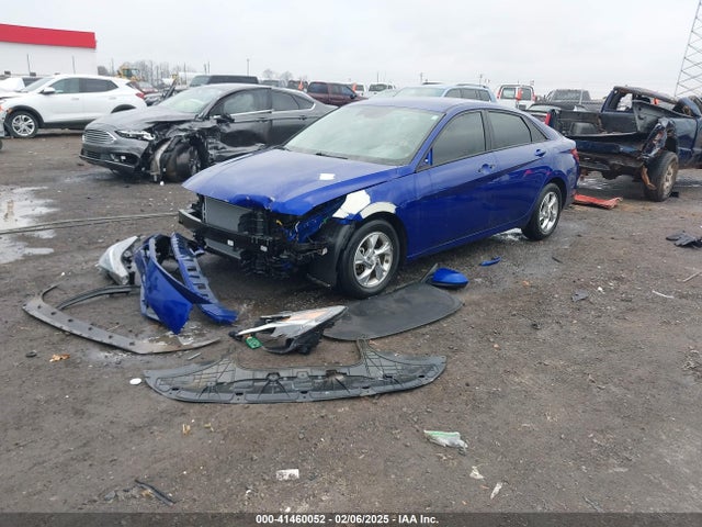 KMHLL4AG4MU136696 Hyundai ELANTRA SE