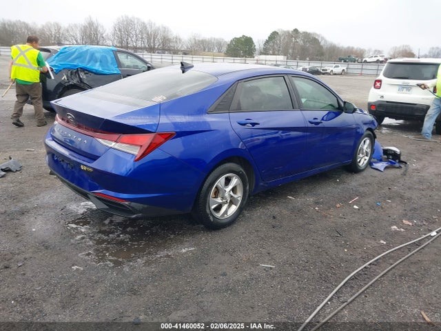 KMHLL4AG4MU136696 Hyundai ELANTRA SE