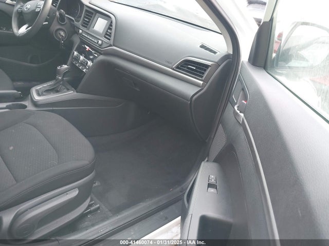 5NPD74LFXLH584483 Hyundai ELANTRA SE