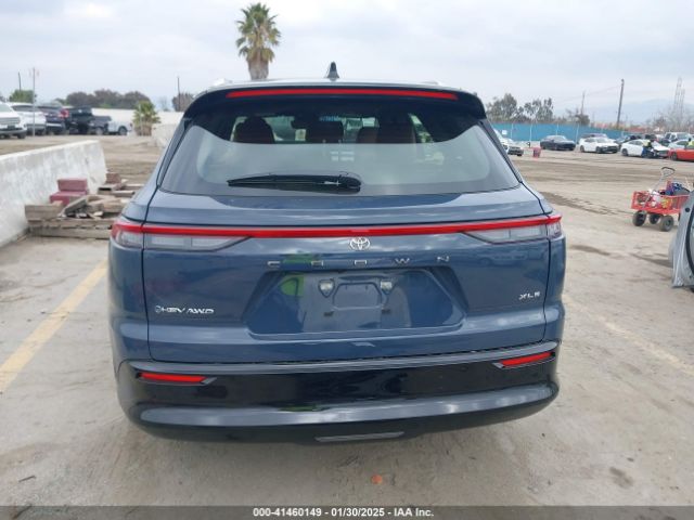 JTDACAAJ3S3010693 Toyota Crown Signia Xle