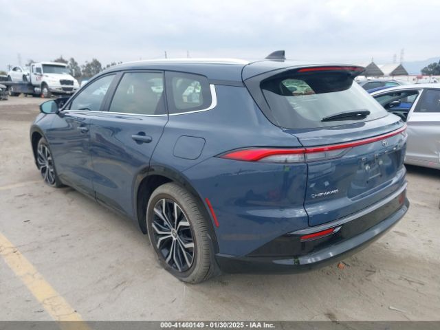 JTDACAAJ3S3010693 Toyota Crown Signia Xle