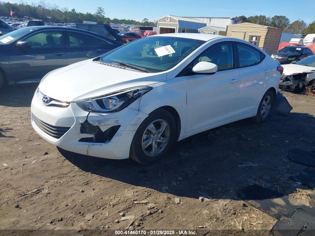 5NPDH4AE4FH556688 Hyundai ELANTRA SE