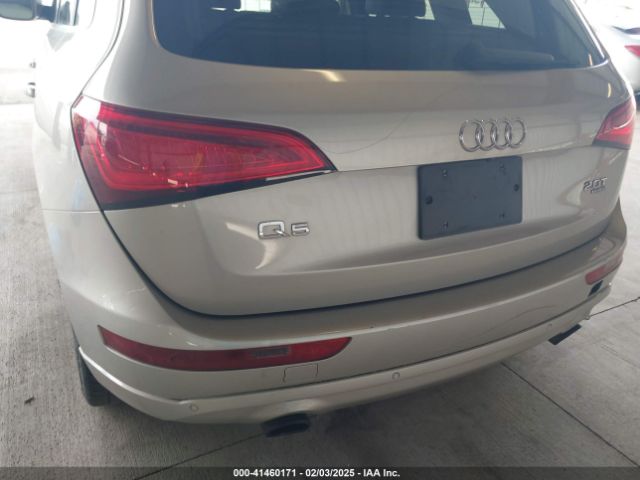 WA1LFAFP5EA024795 Audi Q5 2.0t Premium
