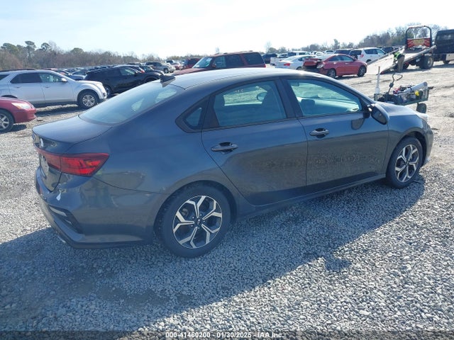 3KPF24AD5ME346605 KIA Forte Lxs