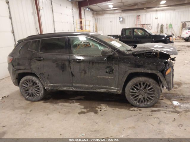 3C4NJDCB0NT173650 Jeep Compass High Altitude 4x4