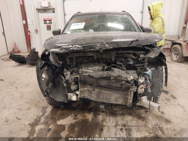 3C4NJDCB0NT173650 Jeep Compass High Altitude 4x4