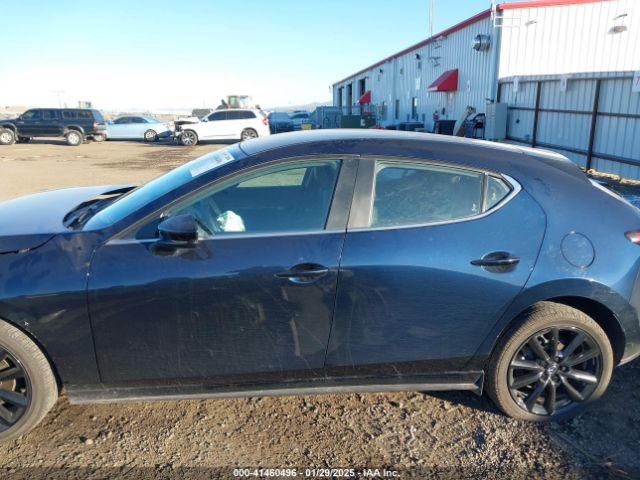 JM1BPAKM8R1703721 Mazda Mazda3 2.5 S Select Sport