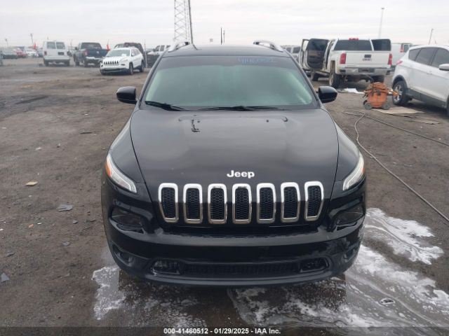 1C4PJLCB0HW559356 Jeep Cherokee Latitude Fwd