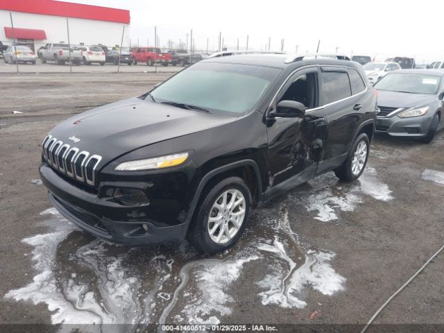 1C4PJLCB0HW559356 Jeep Cherokee Latitude Fwd