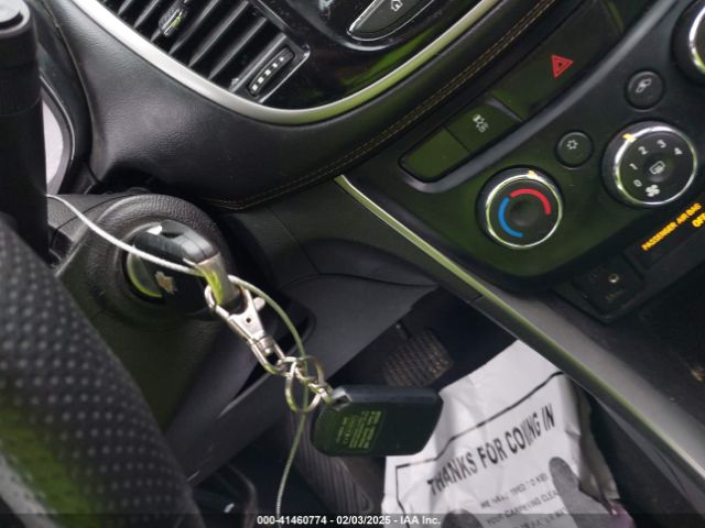 3GNCJKSB8LL134645 Chevrolet Trax Fwd Ls