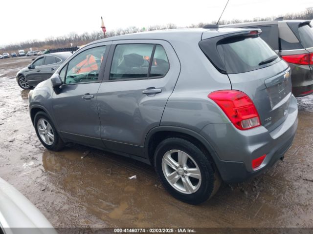 3GNCJKSB8LL134645 Chevrolet Trax Fwd Ls