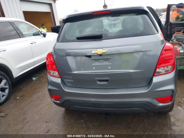 3GNCJKSB8LL134645 Chevrolet Trax Fwd Ls