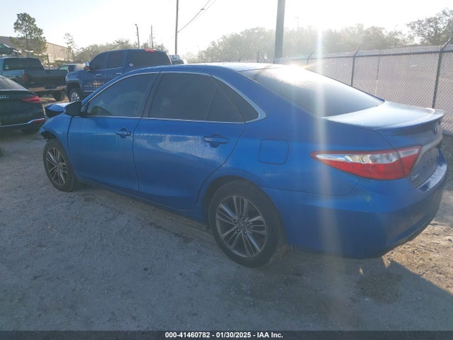 4T1BF1FK0HU811951 Toyota CAMRY SE