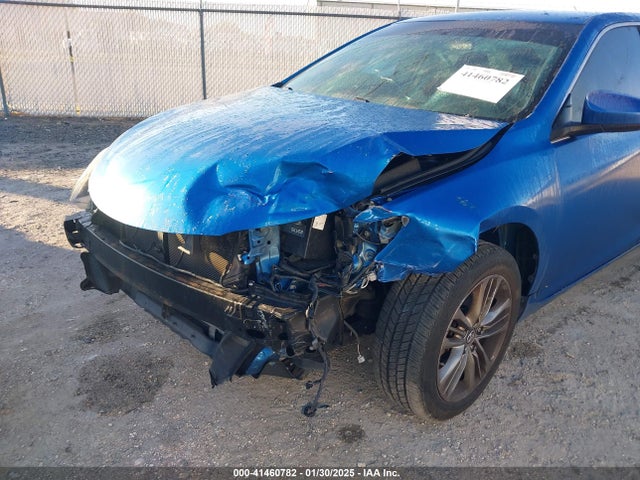4T1BF1FK0HU811951 Toyota CAMRY SE