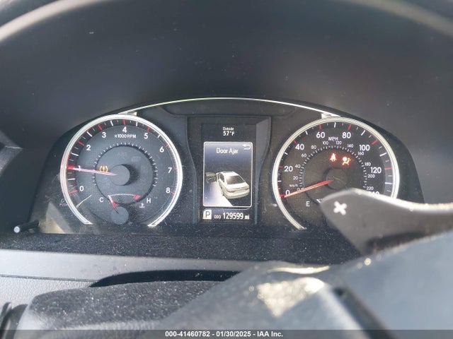 4T1BF1FK0HU811951 Toyota CAMRY SE
