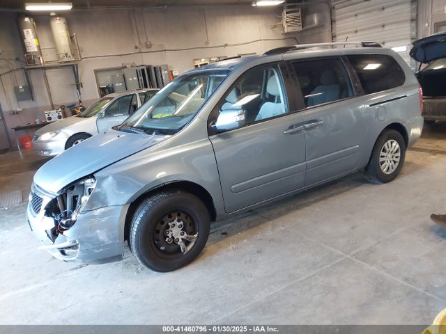 KIA SEDONA LX 2014 KNDMG4C77E6538907 Image 2