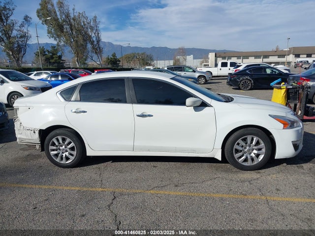 Nissan Altima 2.5 S 2015 1N4AL3AP7FN865722 Image 14