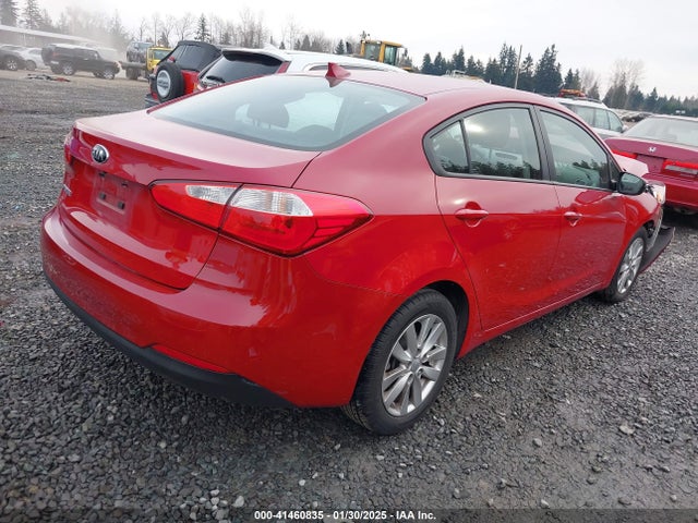 KNAFX4A60G5527823 KIA FORTE LX