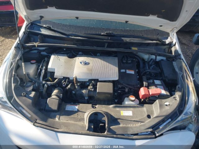 JTDKBRFU1G3512067 Toyota Prius Two