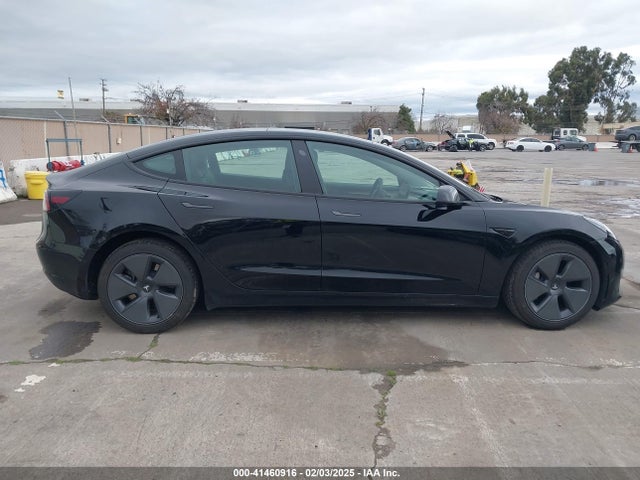 Tesla Model 3 Rear-wheel Drive 2022 5YJ3E1EA7NF316039 Image 13