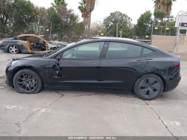 Tesla Model 3 Rear-wheel Drive 2022 5YJ3E1EA7NF316039 Image 14