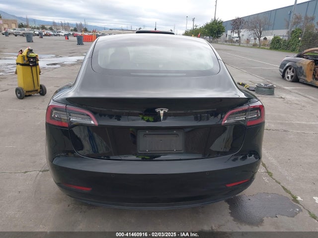 Tesla Model 3 Rear-wheel Drive 2022 5YJ3E1EA7NF316039 Image 16