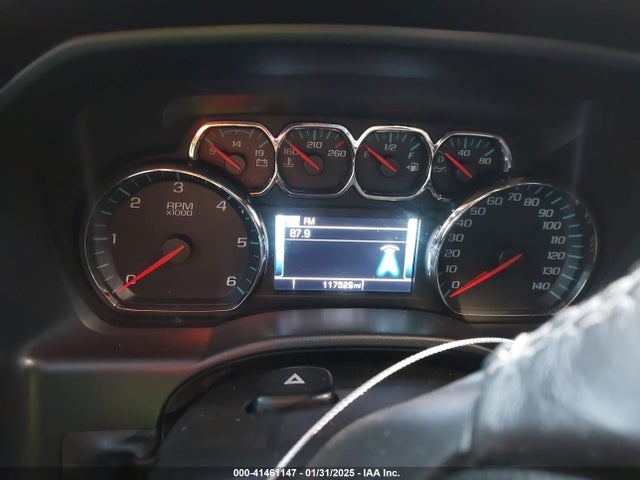 1GCVKREC5JZ168611 Chevrolet Silverado 1500 1lt