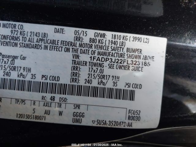 1FADP3J22FL323185 Ford Focus Titanium