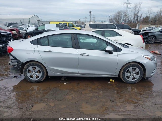 Chevrolet Cruze Ls Auto 2017 1G1BC5SM4H7178485 Image 14