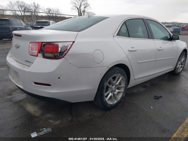 Chevrolet MALIBU 1LT 2015 1G11C5SL0FF149667 Image 4