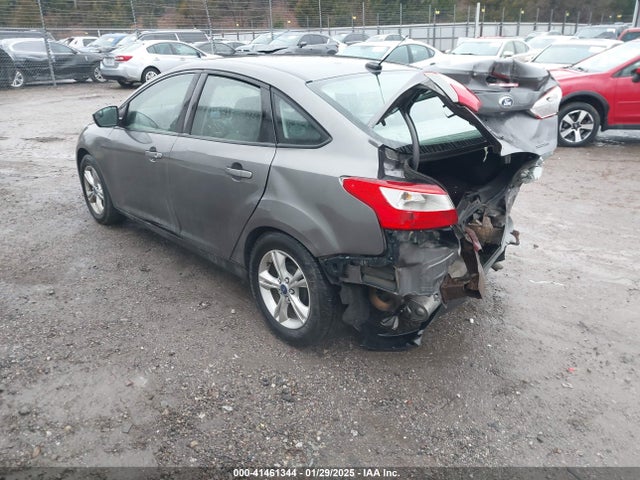 1FADP3F22EL110079 Ford FOCUS SE