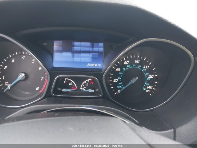 1FADP3F22EL110079 Ford FOCUS SE