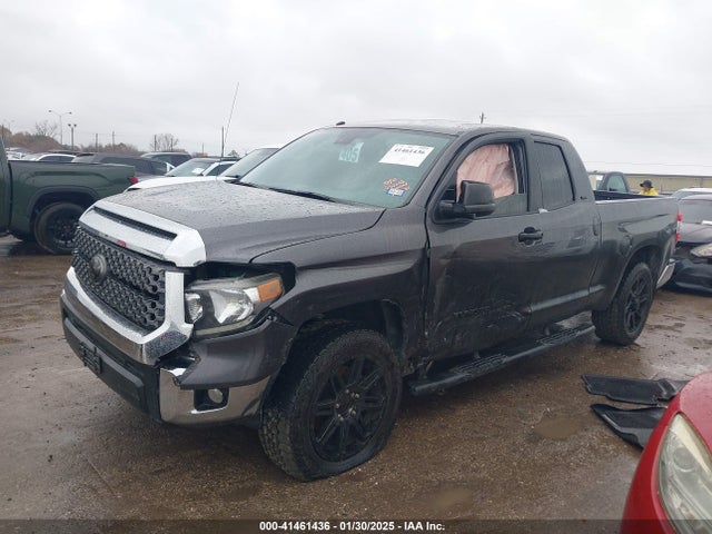 5TFRM5F13JX132543 Toyota Tundra Sr5 4.6l V8