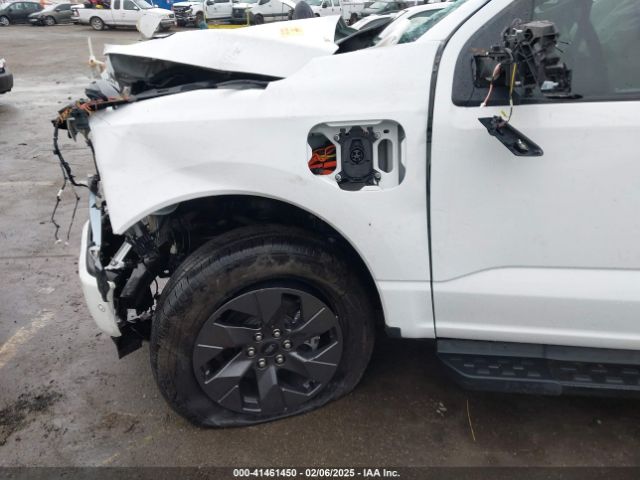 1FT6W1EV8PWG05765 Ford F-150 Lightning Lariat