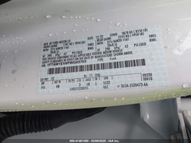 1FT6W1EV8PWG05765 Ford F-150 Lightning Lariat