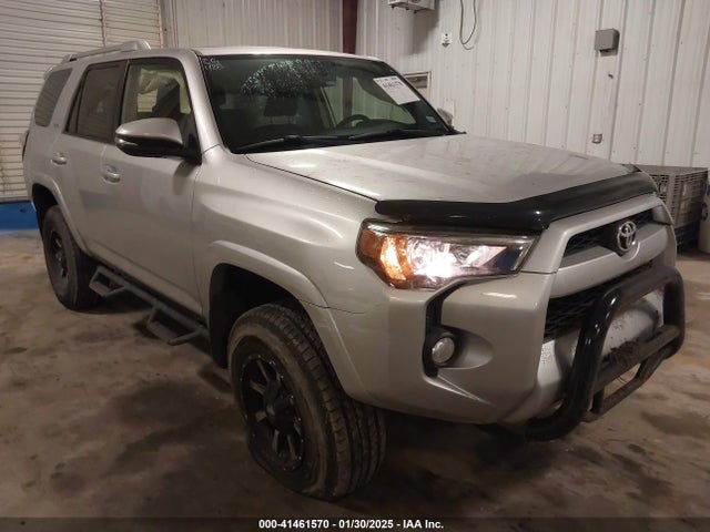 Toyota 4runner Sr5 Premium 2014 JTEZU5JR3E5081295 Image 1