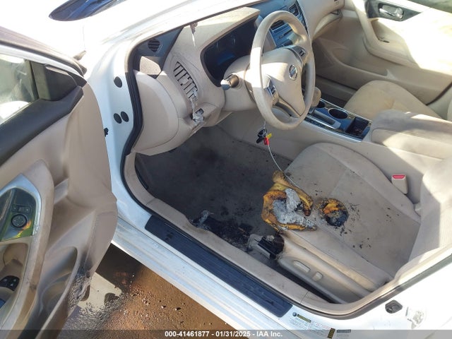 Nissan Altima 2.5 S 2014 1N4AL3AP0EN371216 Image 6