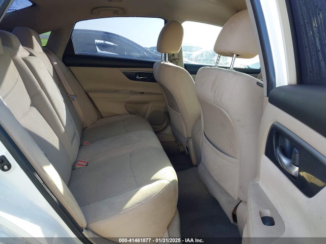 Nissan Altima 2.5 S 2014 1N4AL3AP0EN371216 Image 8