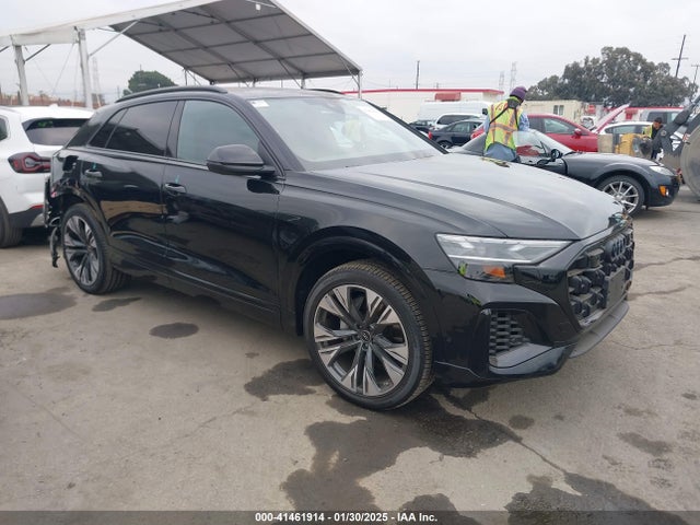2024 AUDI Q8 WA1AVBF13RD001693 Photo 0