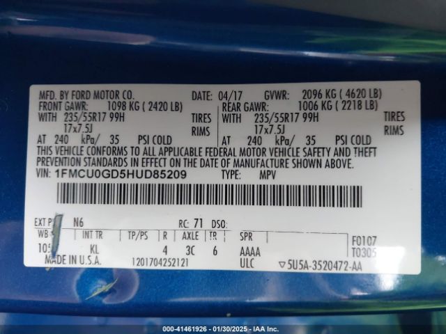 1FMCU0GD5HUD85209 Ford ESCAPE SE