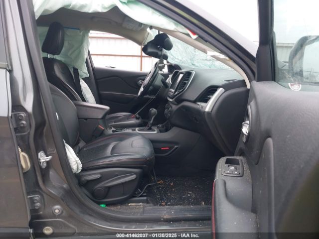 1C4PJMBS0FW668730 Jeep Cherokee Trailhawk