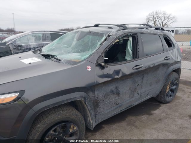 1C4PJMBS0FW668730 Jeep Cherokee Trailhawk