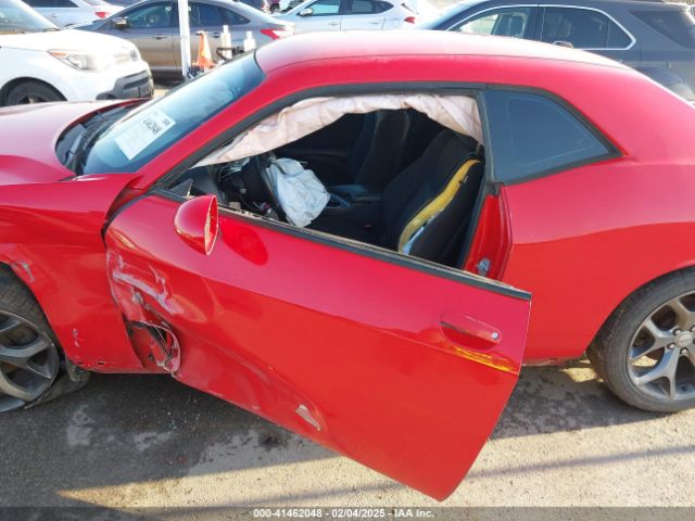 2C3CDZAG7FH712032 Dodge Challenger Sxt