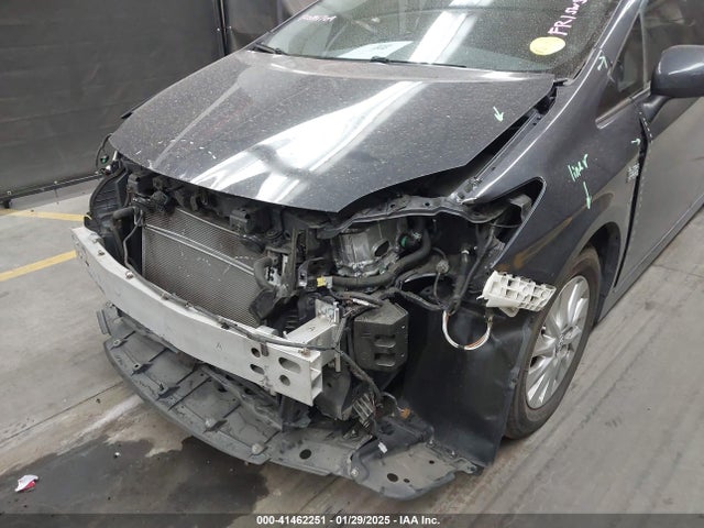 Toyota Prius Plug-in Advanced 2015 JTDKN3DP8F3069433 Image 6