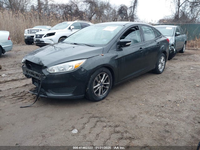 Ford FOCUS SE 2015 1FADP3F2XFL365046 Image 2